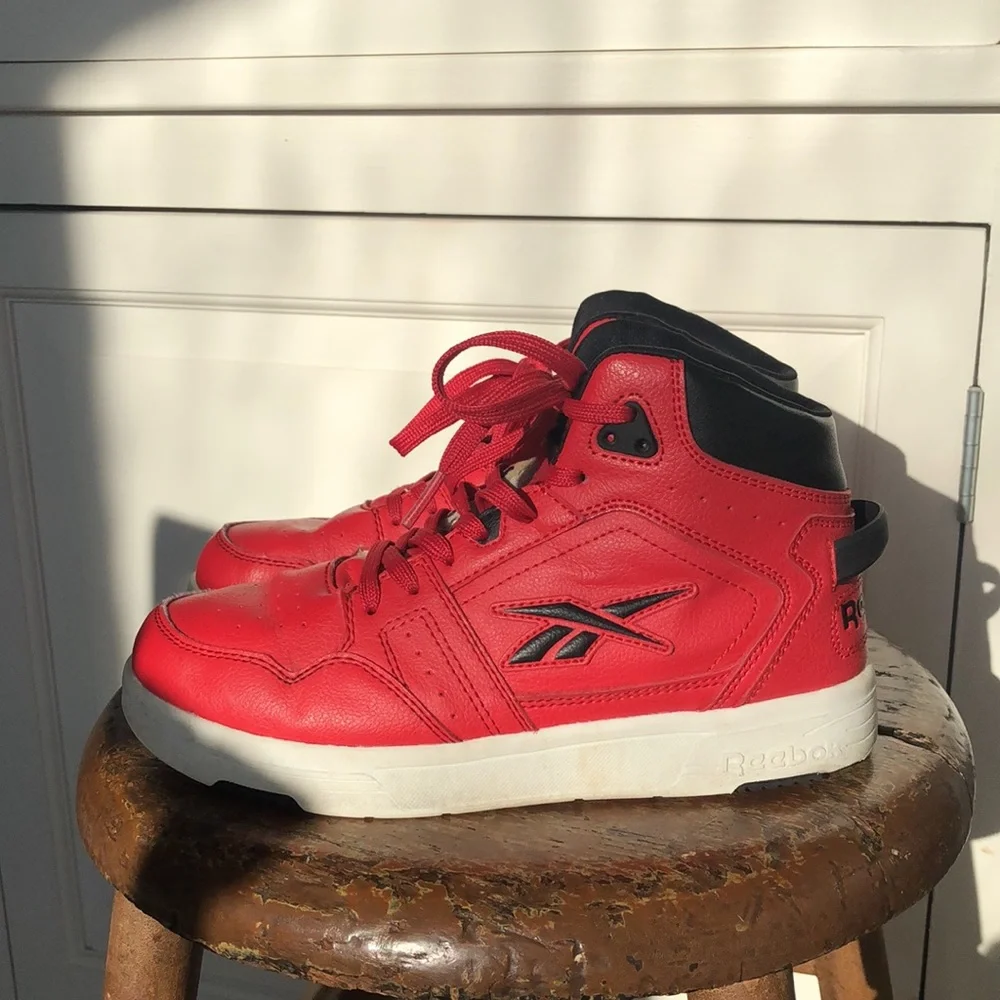 Reebok Boy’s High Top Sneakers - Picture 3 of 10